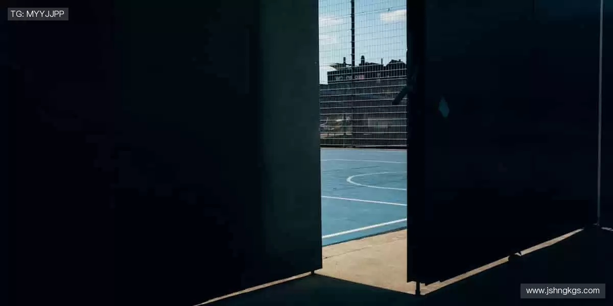 👟限量潮品,个性定制,做最耀眼的运动达人!🌟